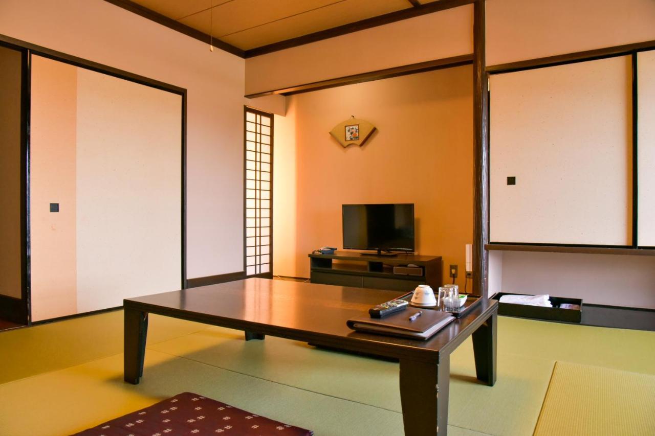 Aso Hotel Екстер'єр фото