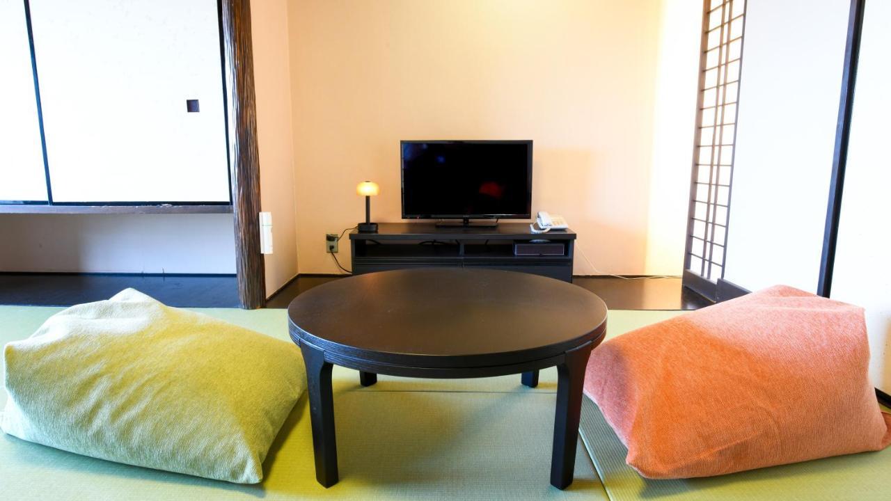 Aso Hotel Екстер'єр фото